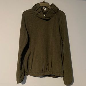 Lululemon Sweater Size:12 Color:Gray